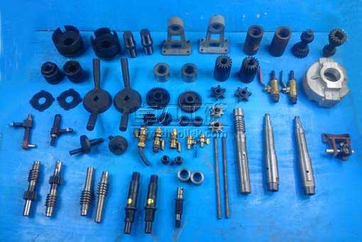 �rʯ��@���